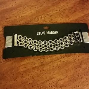 Brand new Steve Madden choker